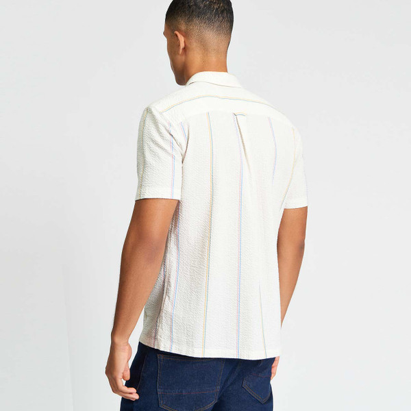 Model Wearing the Ben Sherman Seersucker Stripe Mod Short Sleeve Shirt in Ivory - Back View