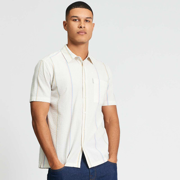 Model Wearing the Ben Sherman Seersucker Stripe Mod Short Sleeve Shirt in Ivory - Side View