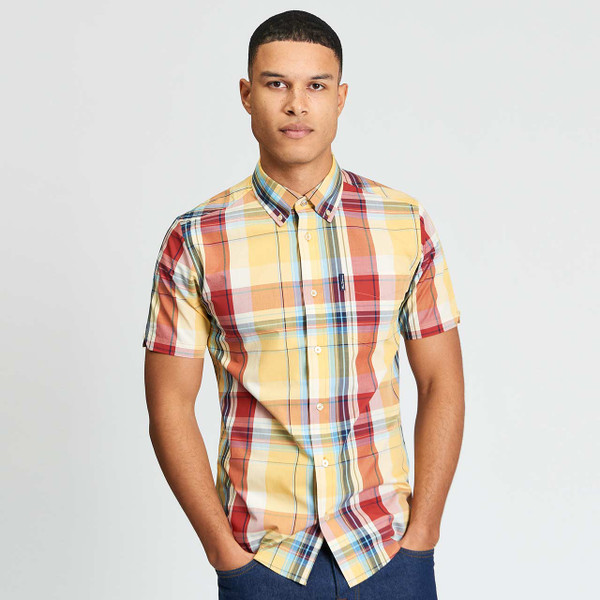 Man Wearing the Ben Sherman Men's Mod Oversized Check Short Sleeve Shirt in Zest