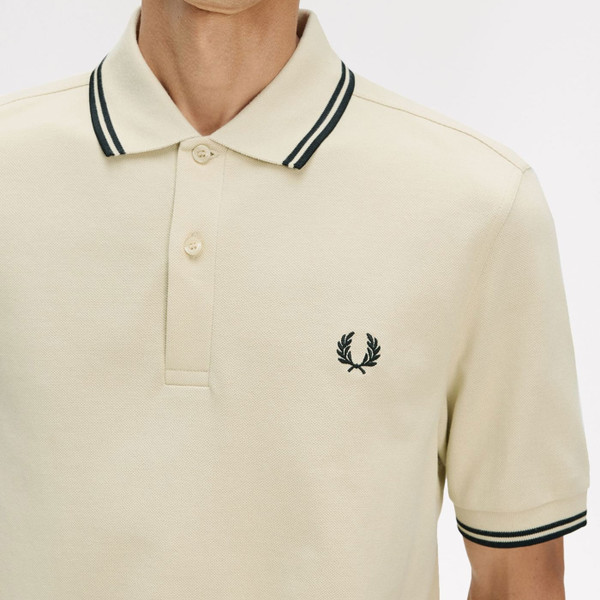 Collar tipping on Fred Perry M3600 Mod Twin Tipped Polo Shirt in Oatmeal/Black