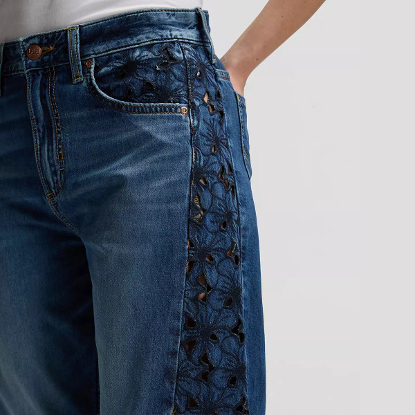 Lee Women's Lee Rider Loose Barrel Jeans in Blue Royalty - Side Pocket Close Up