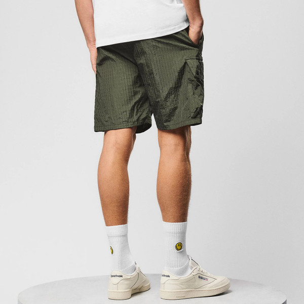Weekend Offender Zemmouri Ripstop Cargo Shorts in Black Forest Green - Model Back