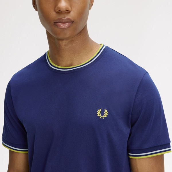 Tipped collar on Fred Perry M1588 Twin Tipped Jersey Tee in French Navy