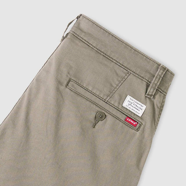 Levi's XX Chino Men's Retro Linen Twill Shorts in Maitake Brown - Back Pocket