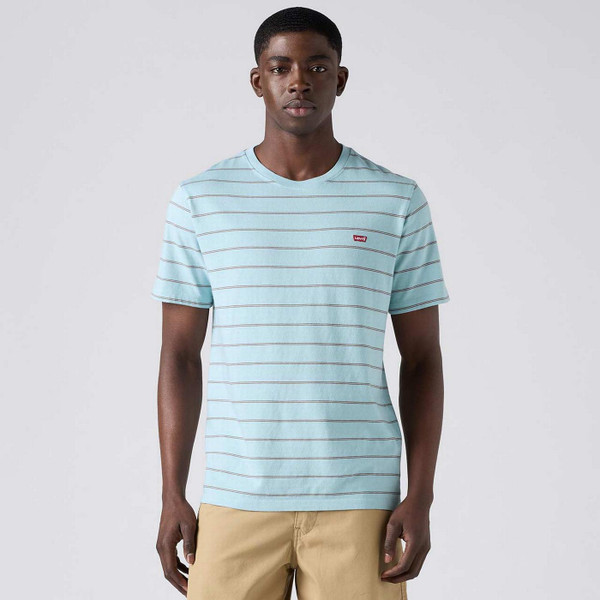 Model Wearing the Levi's Men's Retro 80s Taper Stripe Crew Neck T-shirt in Sky Blue