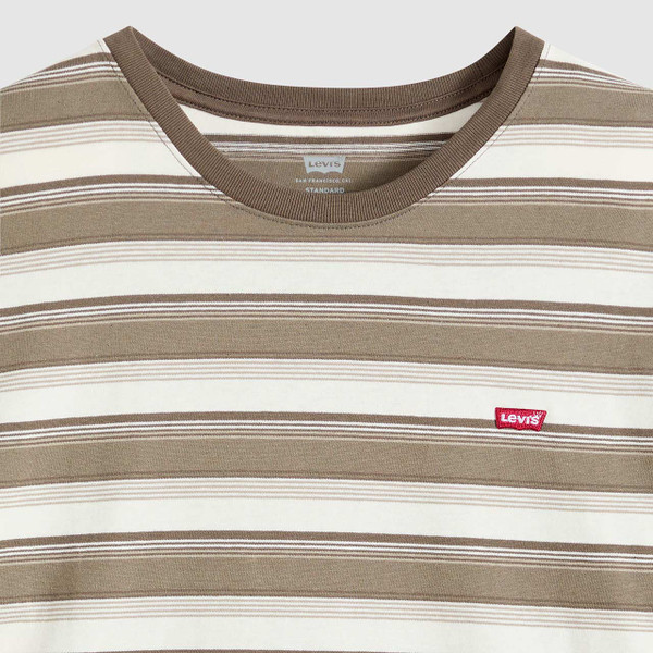 Levi's Men's Original Housemark Tee in Jen Stripe Maitake Brown - Collar and Badge Detail