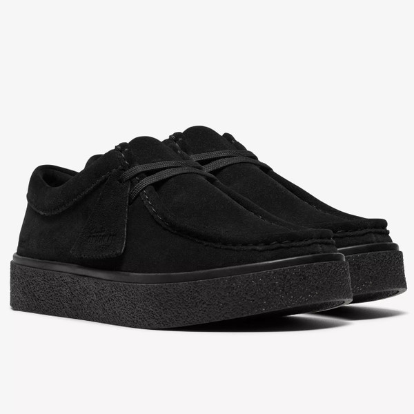 Clarks Originals Men's Boxbee Walla Shoes in Black Suede - Two shoes side view
