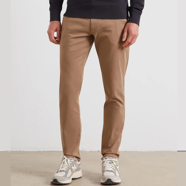 Model Wearing Farah Elm Slim Fit Organic Cotton Stretch Twill Chino Trousers in Beige - Front Lower Half