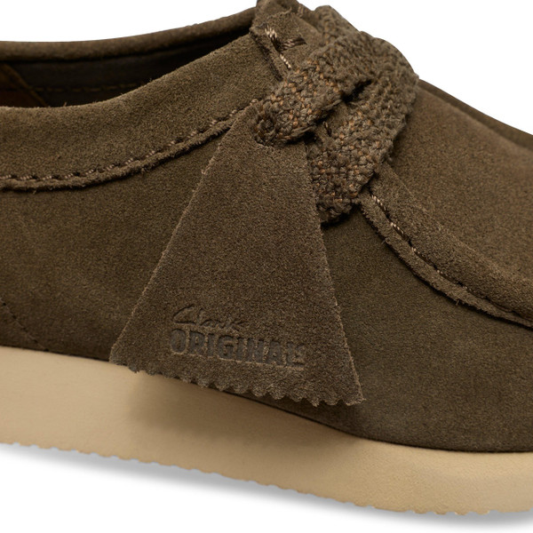 Clarks Originals Women's Wallabee Lite Shoes in Maple Suede - Fob Close Up