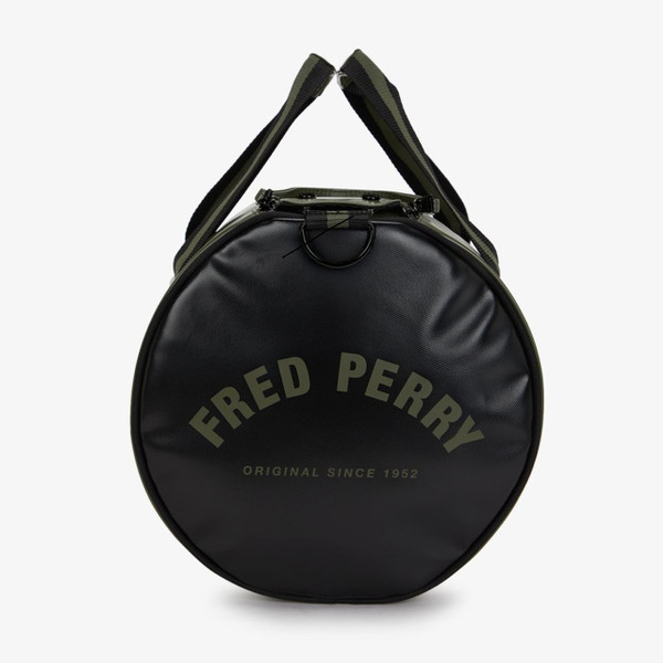 Fred Perry Classic Barrel Bag in Laurel Wreath Green / Black - Branded barrel end