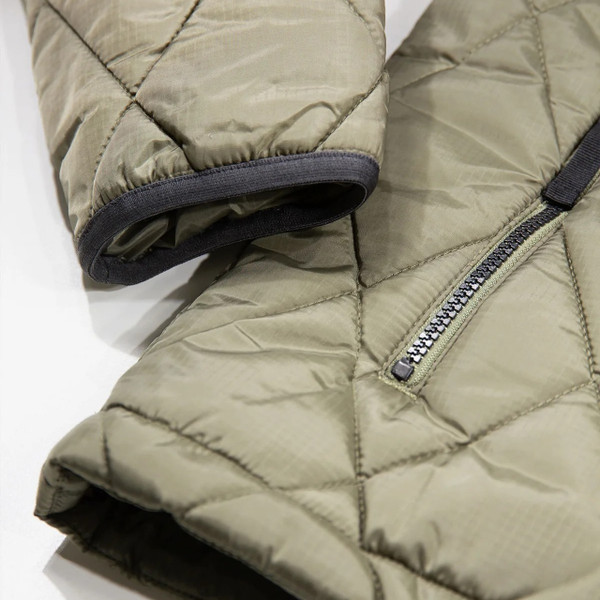 Luke 1977 Diamond Quilt Bubble Jacket in Clover - Close up cuff and pocket