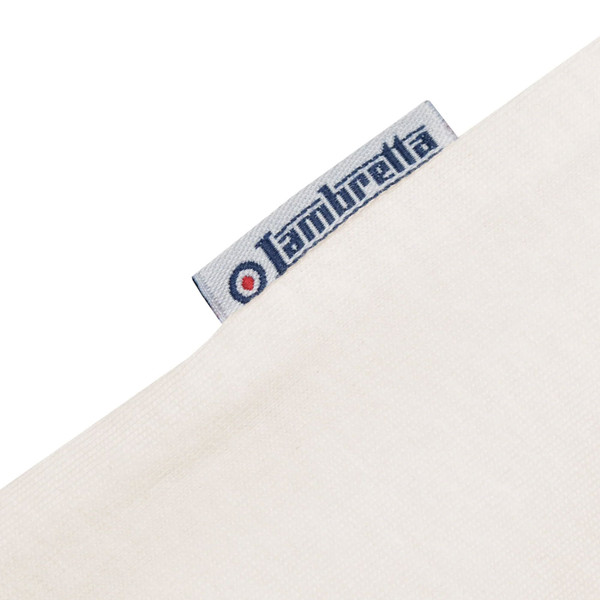 Seam tab label on Lambretta Classic 1947 Mod Target T-Shirt in Jetstream