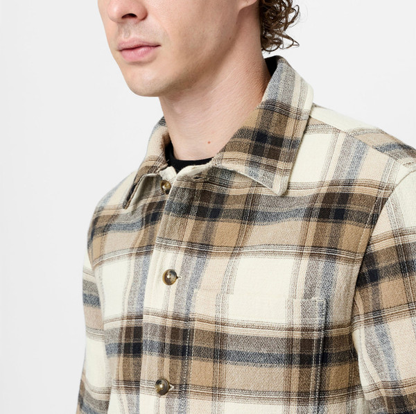 Check and collar close up on French Connection Retro Check Fully Lined Shirt-Jacket in Taupe