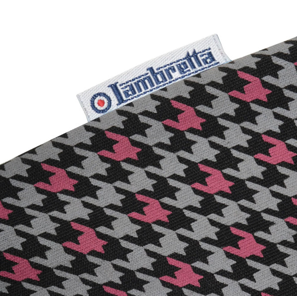 Side tab label on Lambretta Mod Twin Tipped Houndstooth Polo Shirt in Black/Burgundy