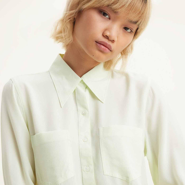 Levi's® Women's Retro Silky Rodeo Shirt in Meadow Mist