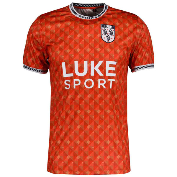 Luke Sport Tears 90 Qatar World Cup 22 Retro Football T-shirt in Red