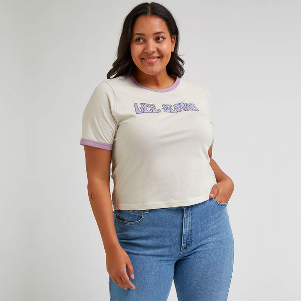 Lee Retro Shrunken Graphic Logo Ringer Tee in Chiffon