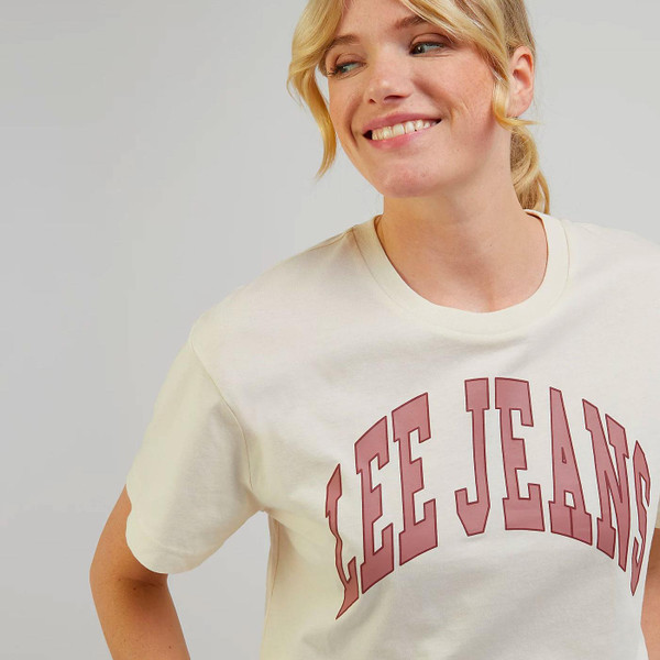 Lee Women's Crew Neck Retro 80s Logo T-shirt in Ecru 112341271