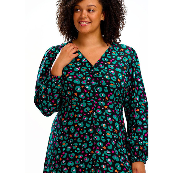 Sugarhill Brighton Natalia Leopard Star Vintage 1970s Tea Dress in Black D0969