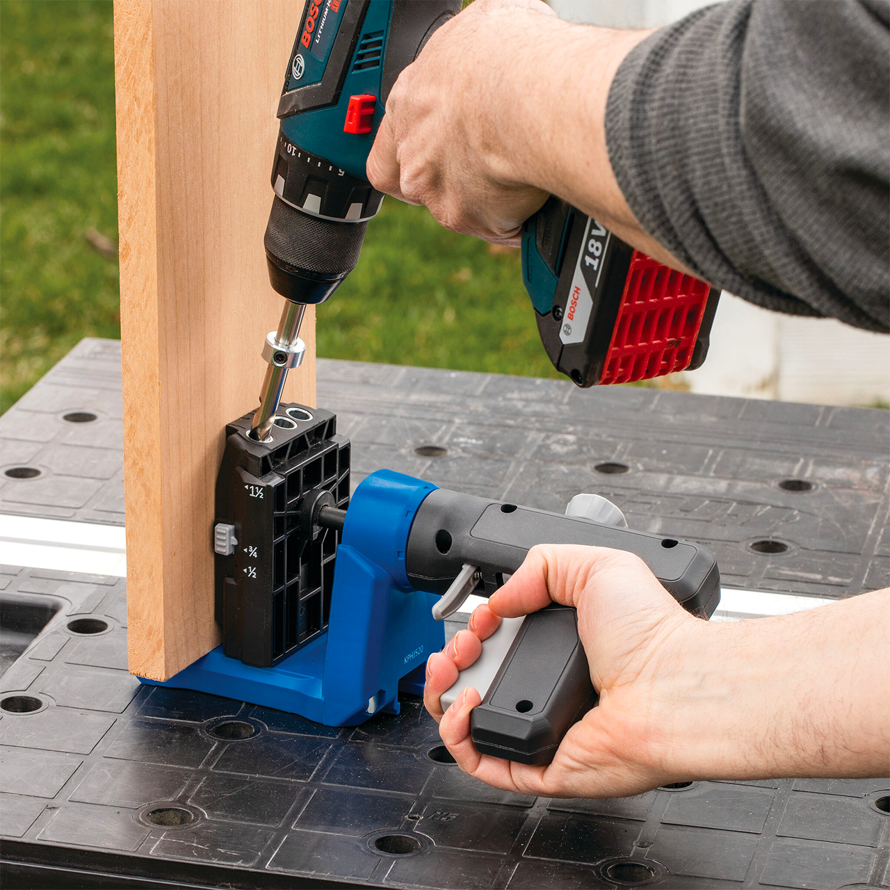 Durable Kreg Pocket-Hole Jig 320 with Classic 2 Face Clamp