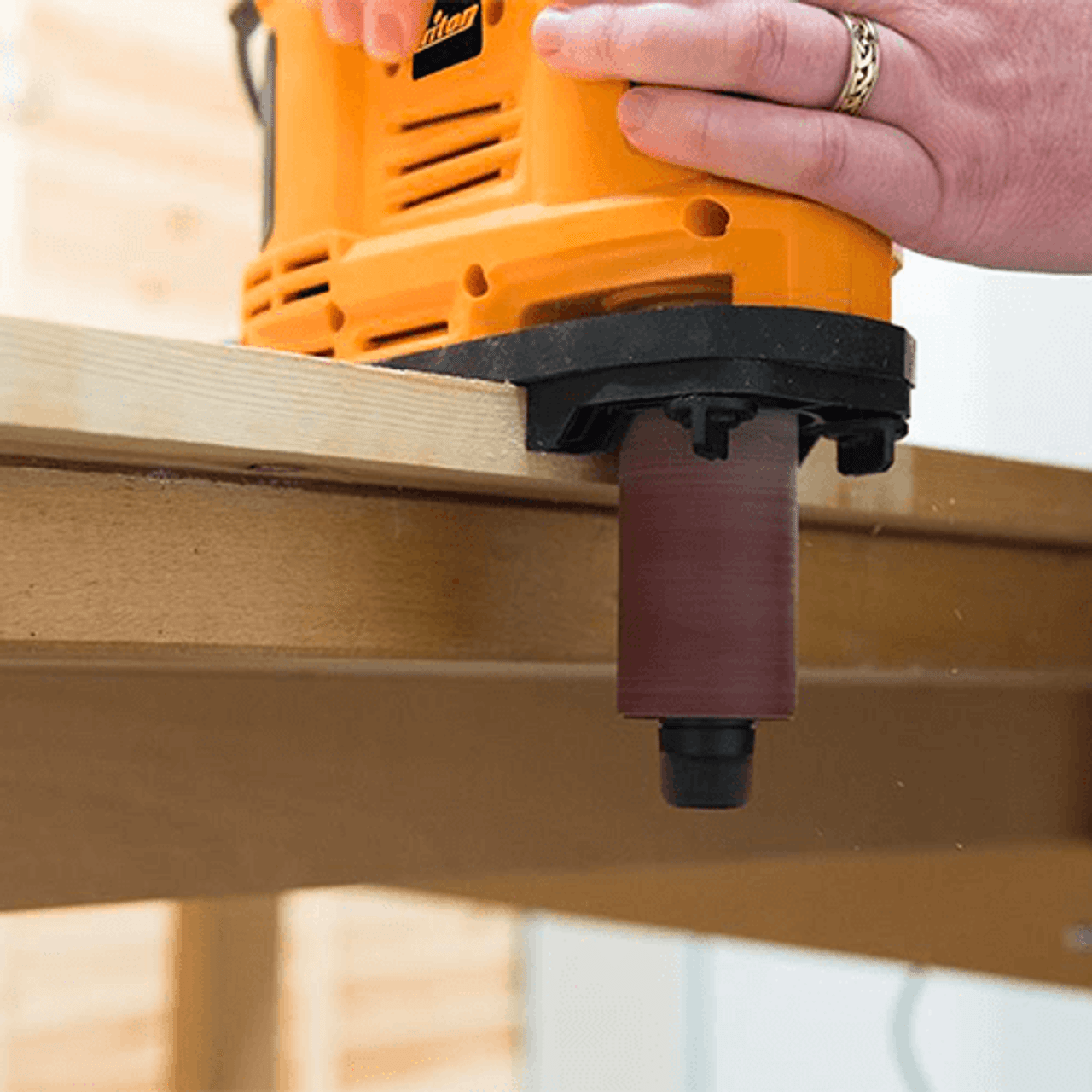 Triton Portable OSC Spindle Sander