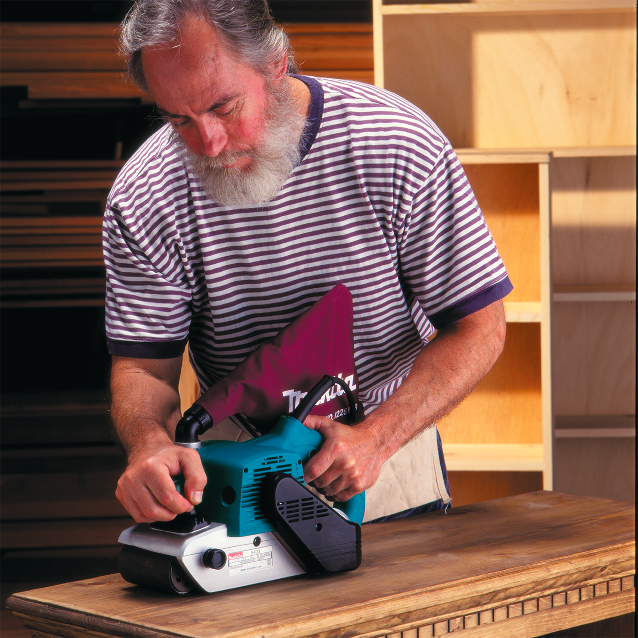 Makita® 4\