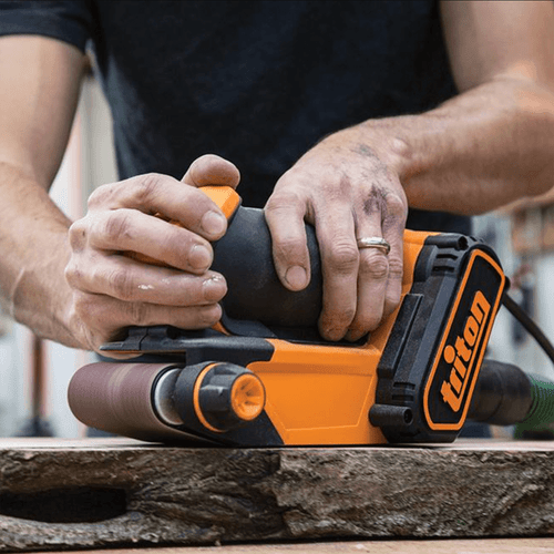 Triton Palm Sander 2-1/2\