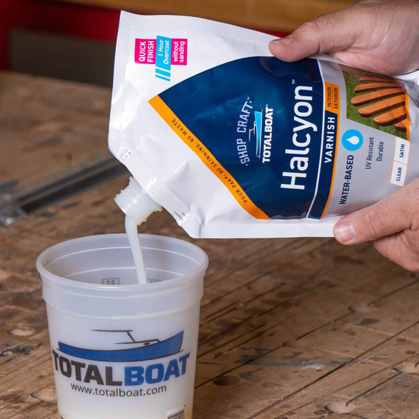 TotalBoat Halcyon Gloss Water-Based Marine Varnish Quart