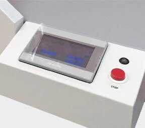 Touch screen display for easy setting of distance and number of creases.