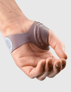 Push Ortho Thumb Brace CMC worn on hand showing targeted CMC joint stabilisation and low-profile supportive shell design.