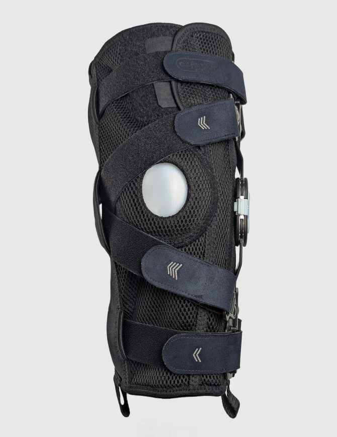 Unloader knee support offering targeted stability for mild to moderate unicompartmental osteoarthritis.