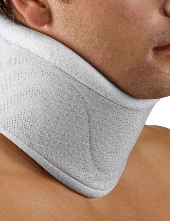 Close-up of Push med Neck Brace showing anatomical contour and breathable Sympress™ material designed for comfortable cervical spine support.