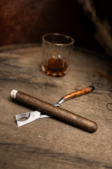Churchill Maduro