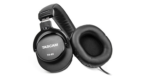 Tascam TH-05