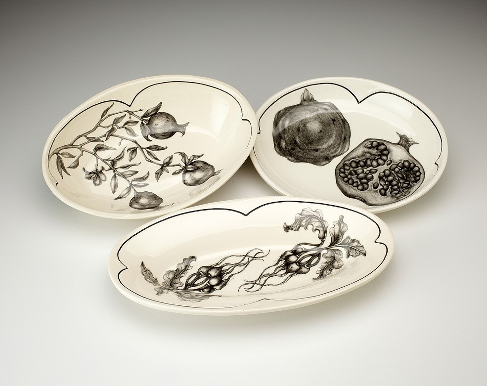 Small Serving Dish: Pomegranate - Thumbnail 2