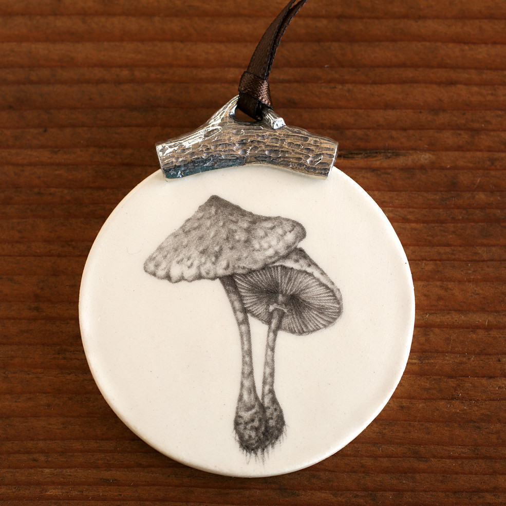 Laura Zindel Ornament - Thumbnail 2