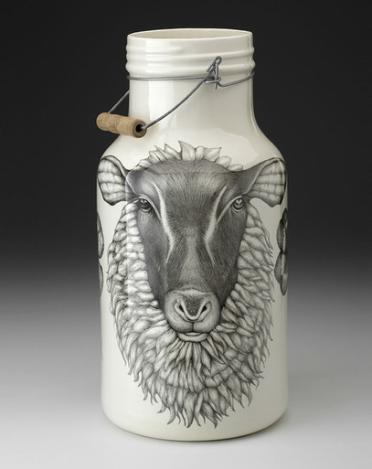 Suffolk ひつじの花瓶 Jug with Handle: Suffolk Sheep - Laura Zindel Design