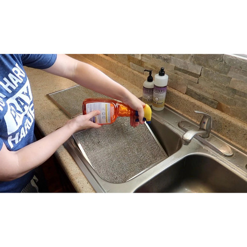 Zep Commercial ZUCIT32  Heavy-Duty Citrus Degreaser - 32-oz Bottle Image 5