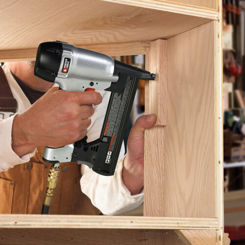 Porter Cable NS150C  1-1/2" 18-Gauge Narrow Crown Stapler Kit Image 4