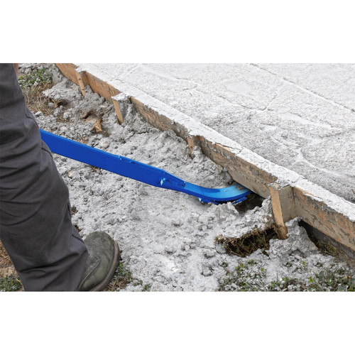 Marshalltown 10061  56" Flat Fulcrum Monster Pry Bar  Image 4