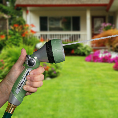 Melnor R801C  RelaxGrip Metal 7-Pattern Twist Nozzle Image 2