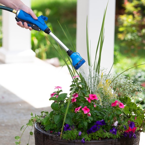 Melnor SP15682BB  Sprout Blueberry Blue 8-Pattern 15" Watering Wand Image 1