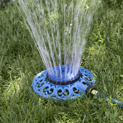 Melnor SP15686BB  Sprout Blueberry Blue 8-Pattern Metal Sprinkler Image 1