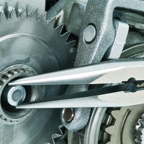 Knipex  2612200  8" Long Nose Pliers with Cutter and Comfort Grip Image 2