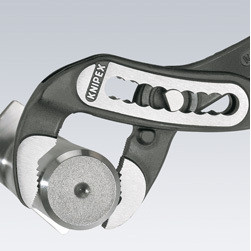 Knipex 8801-7  7" Alligator Water Pump Pliers (8801180) Image 2