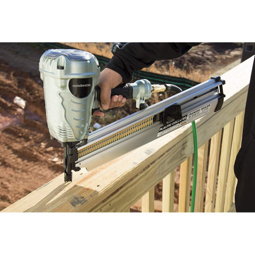 Metabo HPT NR90AES1  3-1/2" Plastic Collated Framing Nailer Image 2 Metabo HPT NR90AES1  3-1/2" Plastic Collated Framing Nailer Image 2