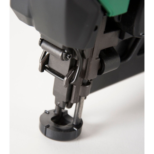 Metabo HPT  NT1865DMS  18V 16 Gauge 2-1/2 Inch Straight Finish Nailer Image 5