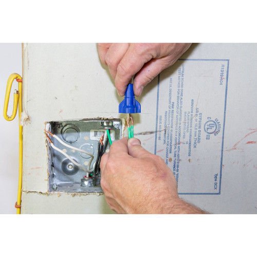 GB Gardner Bender 25-089  WingGard ULTRA High-Leverage Easy-on Wing-type Twist-on Wire Connector - Blue #14-#6 AWG - 10 per Bag Image 3