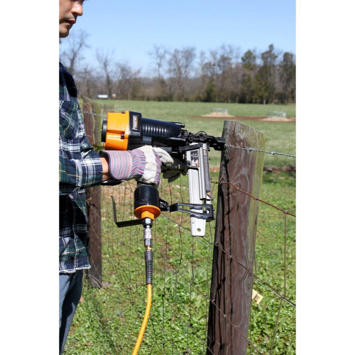 Freeman PFS9  1-1/2" to 2" Pneumatic 9-Gauge Fencing Stapler Image 4