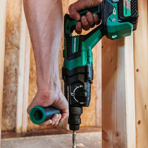 Metabo HPT DH3628DD  36V MultiVolt Brushless 1-1/8" SDS Plus D-Handle Rotary Hammer Image 5